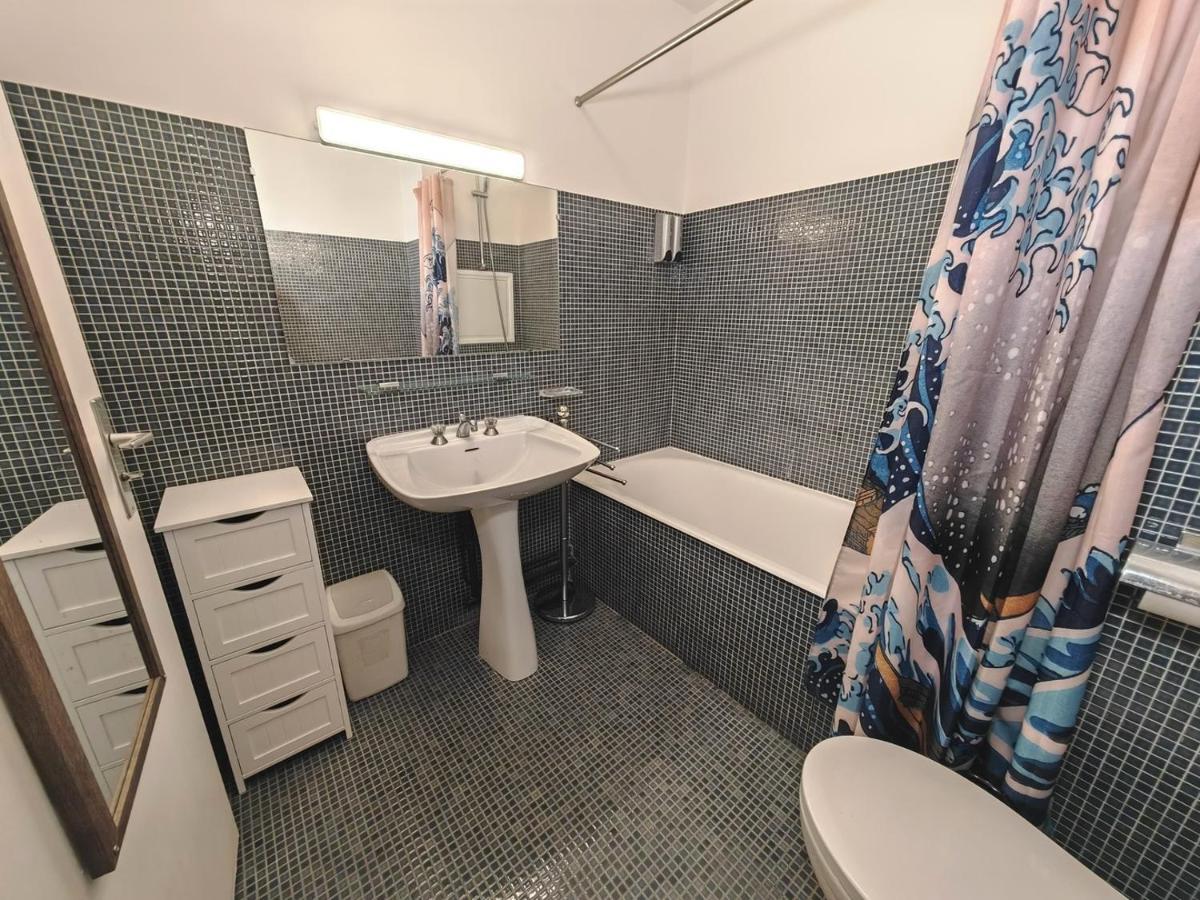 Appartement Avec Balcon Et Parking A Paris Alesia 외부 사진